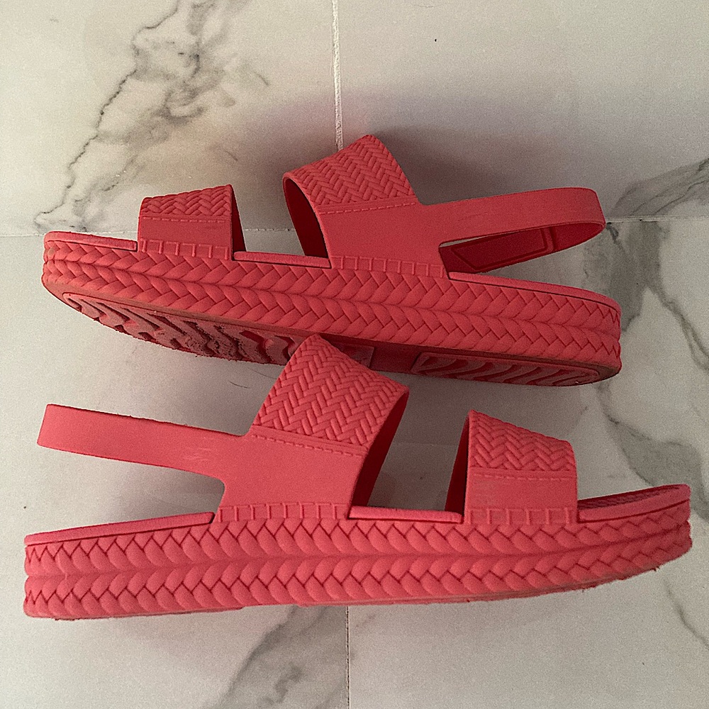 REEF Water Vista Pink Women’s Sandals Size 9